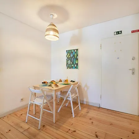 Apartment Sunny In Lisbon!